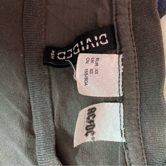 H&M Over-sized Printed T-shirt - Picture 3 of 4